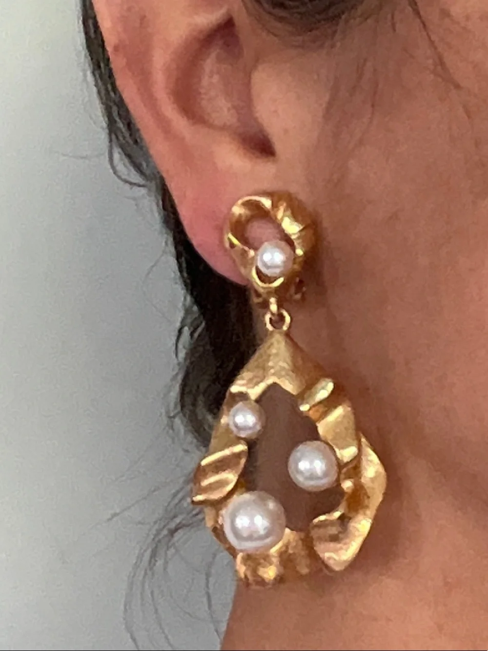 Like new Gold-Tone Pearl Drop Earrings - Women Jewelry